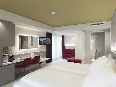 Hotel City Locarno Hotell 3*