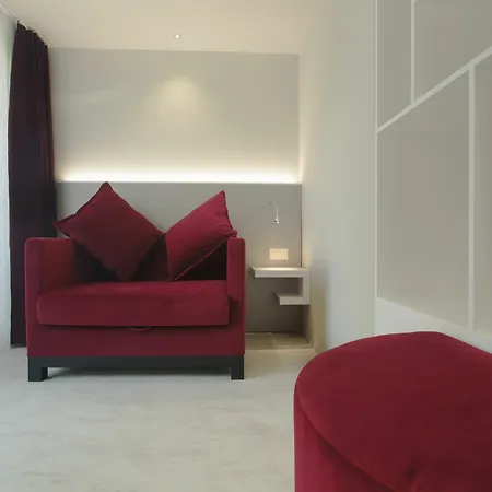 Hotell Hotel City Locarno Locarno